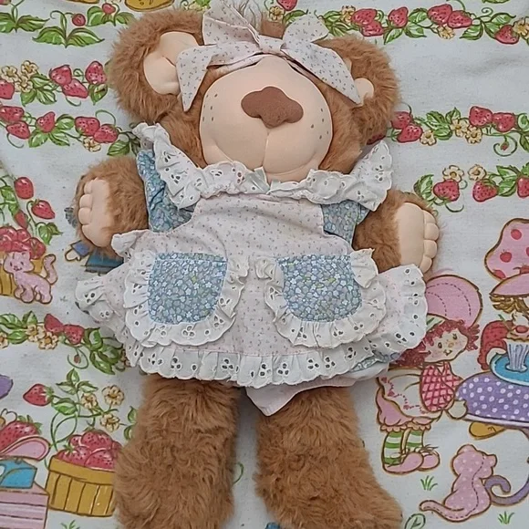 Vintage Furskins Bear - Picture 1 of 5